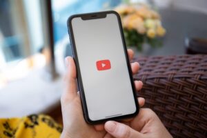 YouTube Premium za grosze? Google rozpoczyna proces rezygnacji z subskrypcji