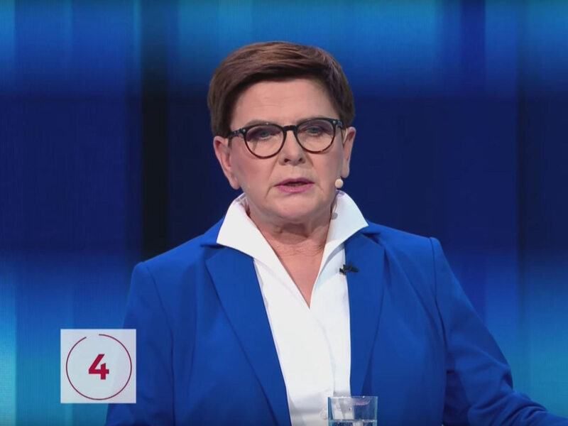 Niezwykłe komentarze na temat Beaty Szydło: "Od dawna prowadzi Suwerenną Polskę"