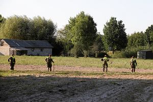 Czy polskie siły zbrojne powinny zestrzeliwać wszystkie obiekty wtargające na terytorium Polski? Odpowiedź jednoznaczna z badania opinii publicznej