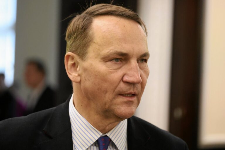 Sekretne zakupy MSZ ujawnione – tak cała sprawa wyszła na światło dzienne