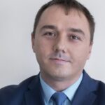 Przełomowy miesiąc