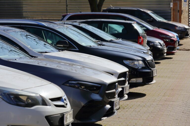 Stosowanie procedury VAT-marża nie zwalnia z obowiązku zapłaty PCC przy zakupie