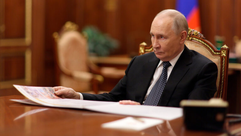 Były dyrektor brytyjskiego wywiadu nie ma wątpliwości ws. Putina. Kreml latami odrzucał te oskarżenia jako spiski