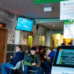 Sprzedaż mieszkań stoi w miejscu, a wynagrodzenia rosną nieznacznie – rynek na rozdrożu