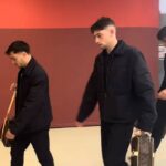 Oto kilka propozycji przeredagowanego tytułu: 1. Reakcja piłkarzy Realu po starciu z Bayernem zadziwia. "To nieprawdopodobne" 2. Tak Real Madryt odniósł się do meczu z Bayernem. "To chyba żart" 3. Zaskakujące zachowanie zawodników Realu po meczu z Bayernem. "To jakiś absurd" 4. Piłkarze Realu po spotkaniu z Bayernem – "To musi być żart" 5. Niecodzienna postawa piłkarzy Realu po rywalizacji z Bayernem. "To niewiarygodne"