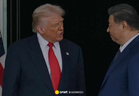 Trump ogłasza otwarcie Ormuz, Chiny wyrażają entuzjazm, reszta świata pozostaje sceptyczna