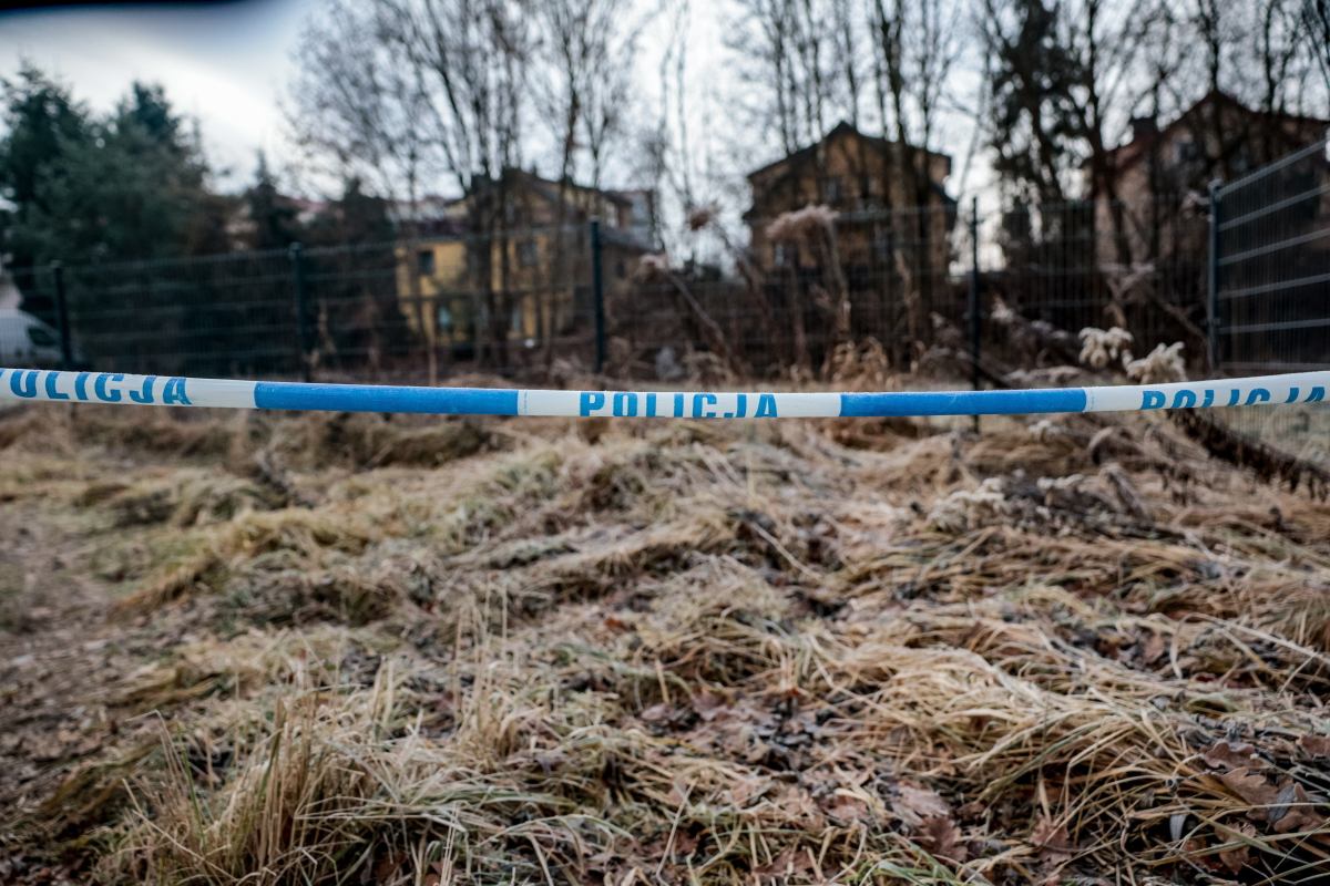 Tragiczne wydarzenia w Jeleniej Górze. MSWiA wydaje zdecydowane oświadczenie po zabójstwie 11-letniej dziewczynki