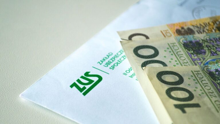 Od 1 stycznia 2026 r. z ZUS do ponad 4 tys. zł – ważne terminy, których nie możesz przegapić