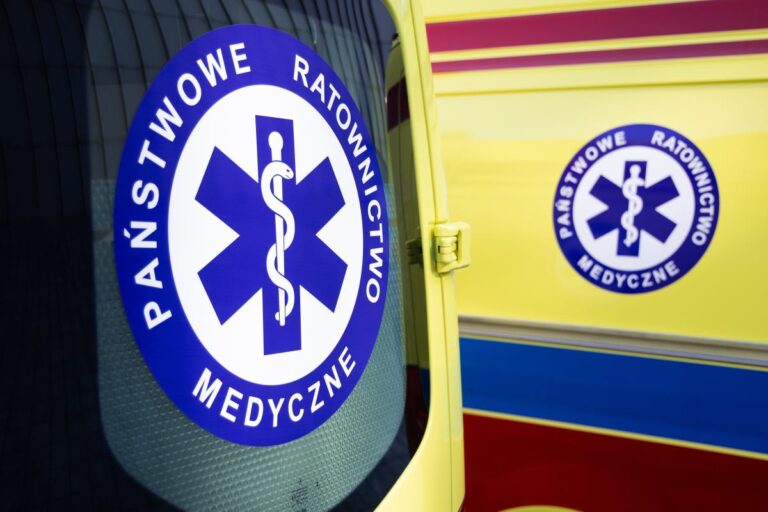 Dramatyczne wydarzenia na weselu w Tarnobrzegu – 56-latek stracił życie podczas uroczystości